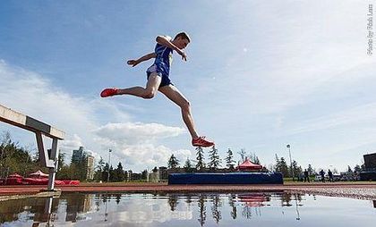 Gay posts best steeplechase time in the NAIA as T-Birds shine at two different meets
