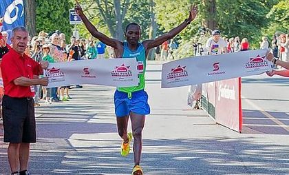 Kip Kangogo runs to fifth victory at the Scotiabank Vancouver Half-Marathon
